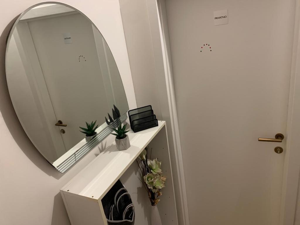 Apartmani Lucin غييكا المظهر الخارجي الصورة